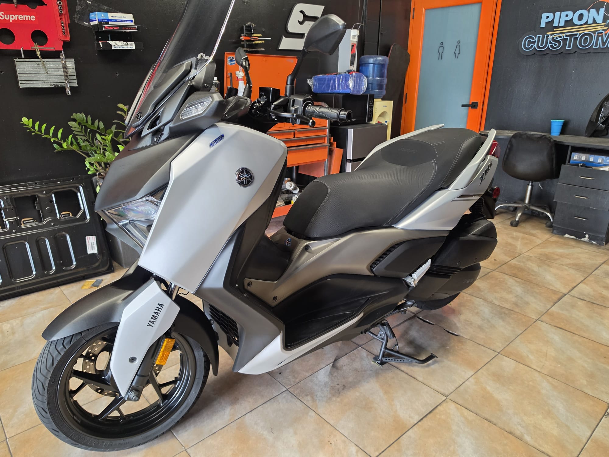 Yamaha XMAX 300 - Premio Speed Gallery